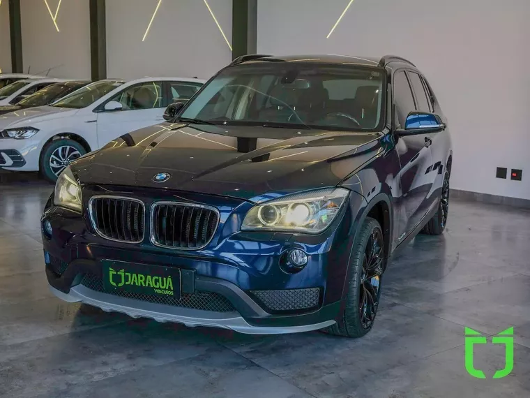 BMW X1 Azul 6