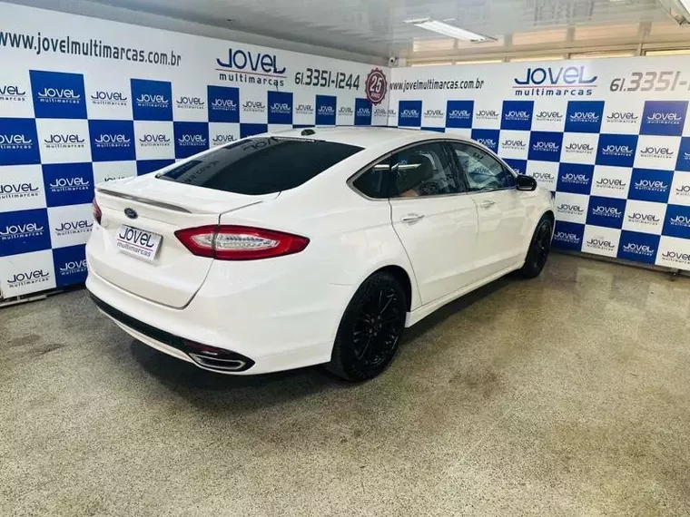 Ford Fusion Branco 5