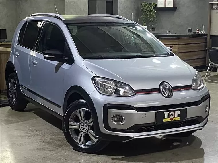 Volkswagen UP Prata 2