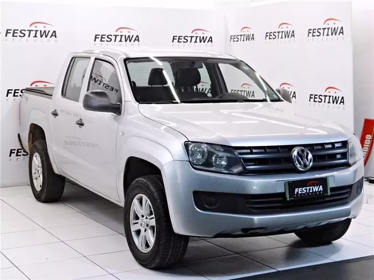 Volkswagen Amarok Prata 4