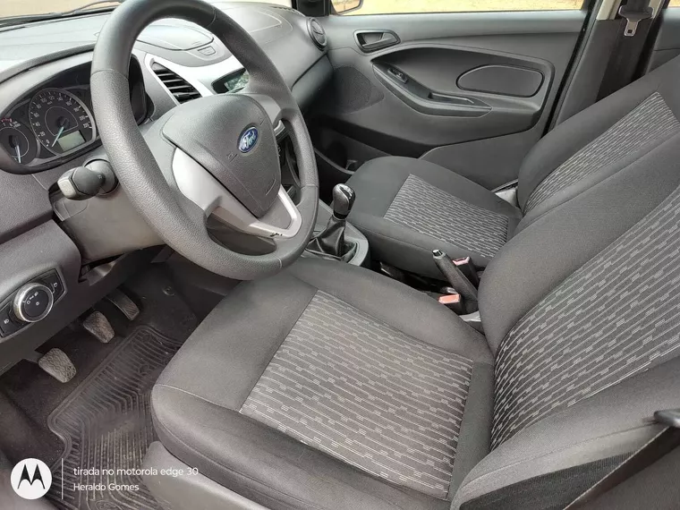 Ford KA Preto 9