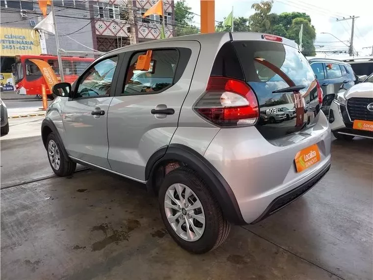 Fiat Mobi Prata 1