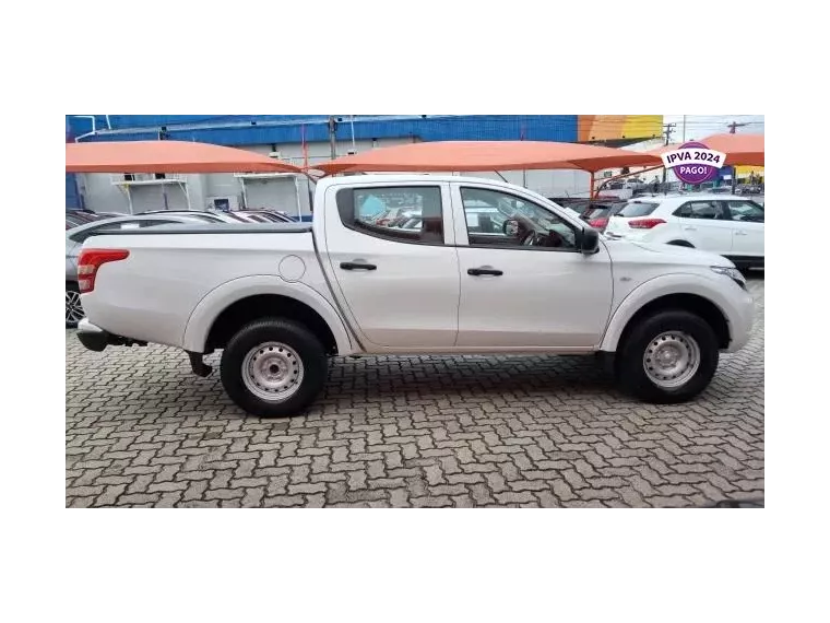 Mitsubishi L200 Branco 1