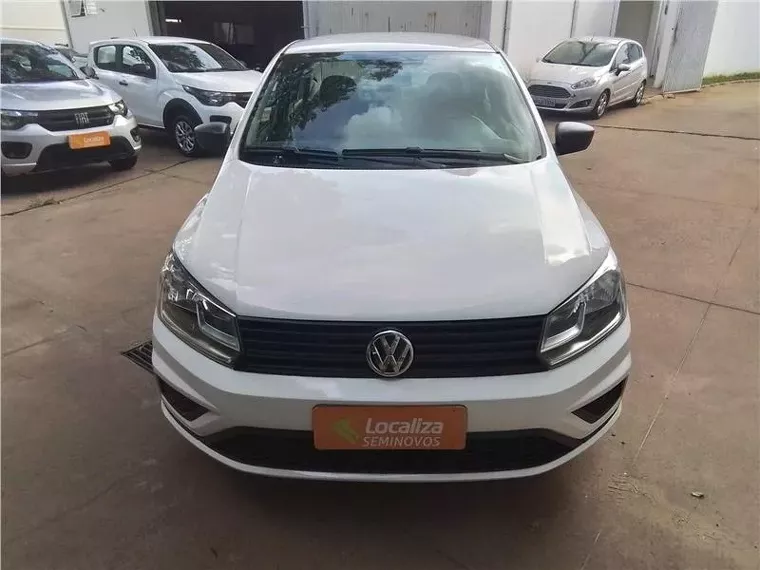 Volkswagen Voyage Branco 7