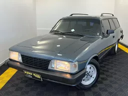 Chevrolet Caravan