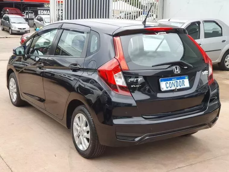 Honda FIT Preto 6