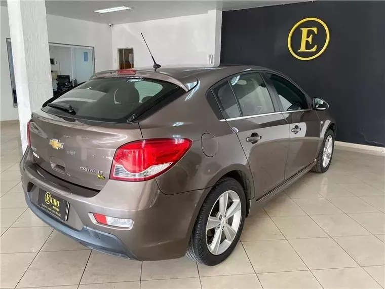 Chevrolet Cruze Cinza 11