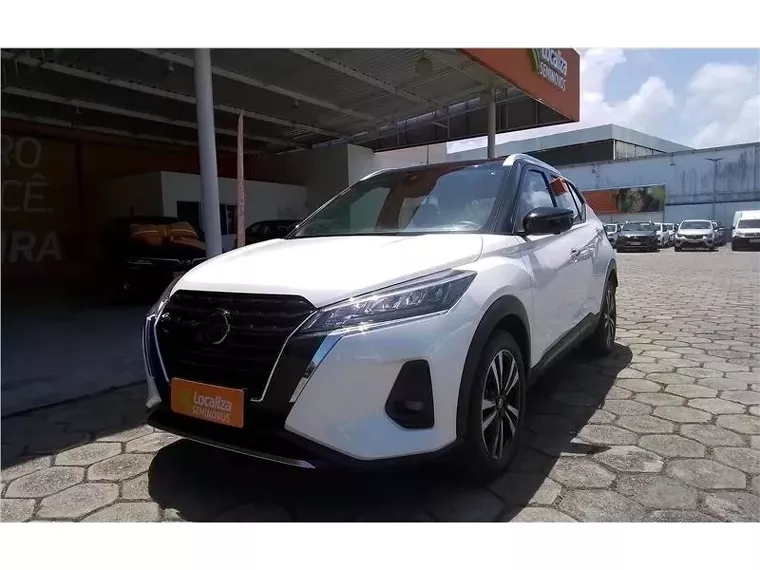 Nissan Kicks Branco 8