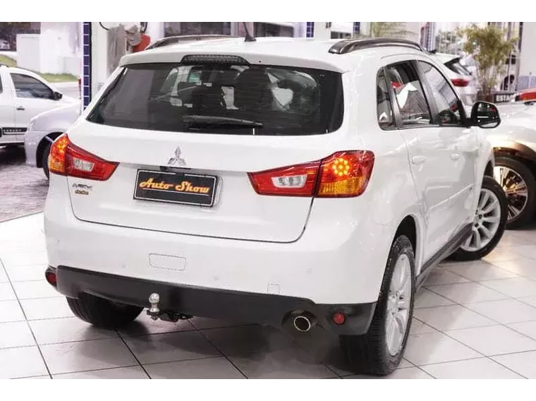 Mitsubishi ASX Branco 12