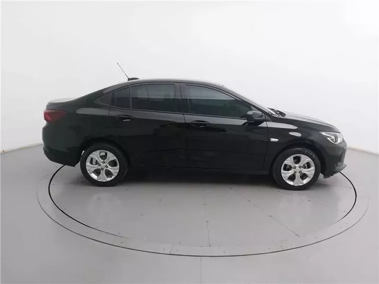 Chevrolet Onix Preto 12