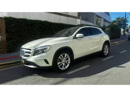 Mercedes-benz GLA 200