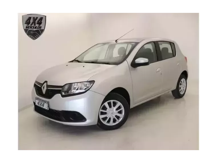 Renault Sandero Prata 4