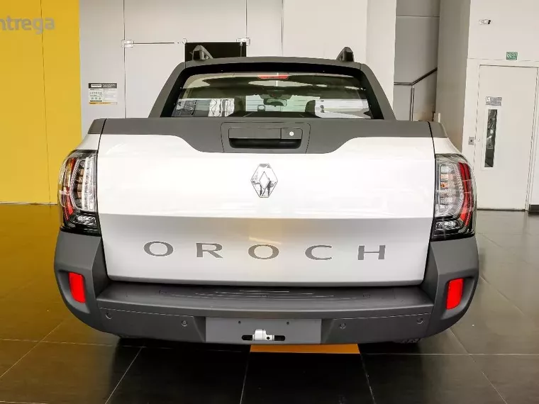 Renault Oroch Prata 4