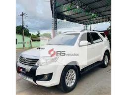 Toyota Hilux SW4