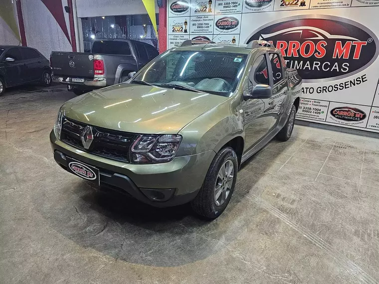 Renault Duster Oroch Verde 2