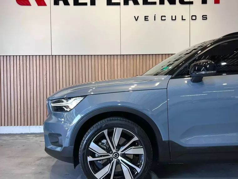 Volvo XC40 Cinza 8