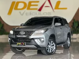 Toyota Hilux SW4