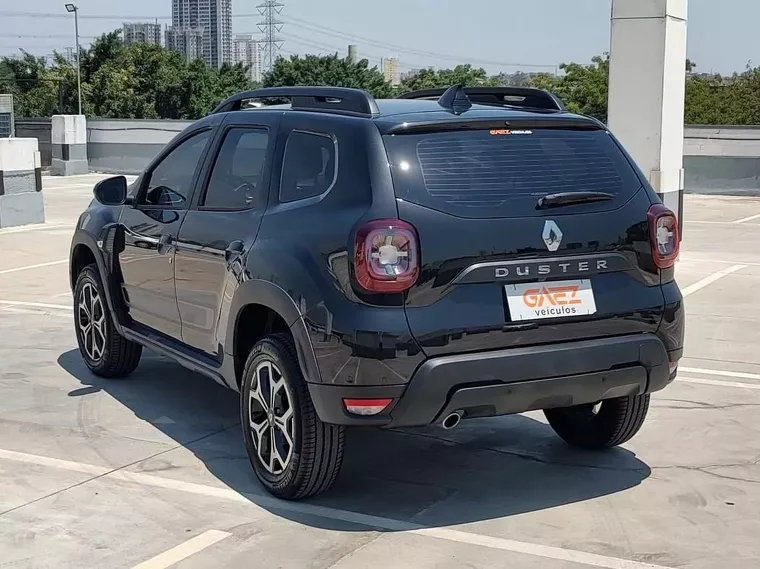 Renault Duster Preto 17