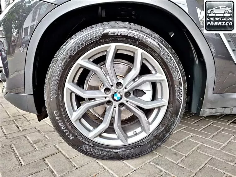 BMW X3 Cinza 7