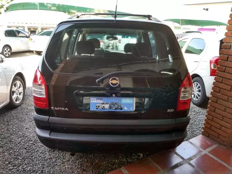 Chevrolet Zafira Preto 5