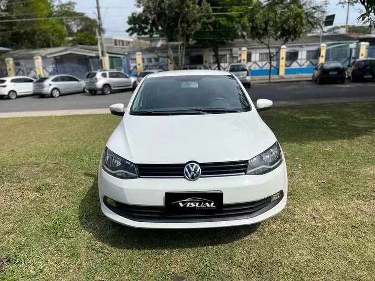 Volkswagen Voyage Branco 4