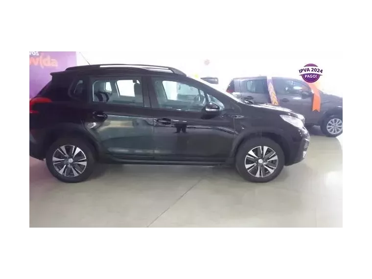 Peugeot 2008 Preto 1