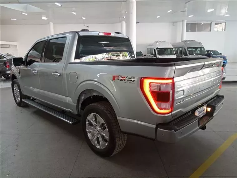 Ford F-150 Prata 8