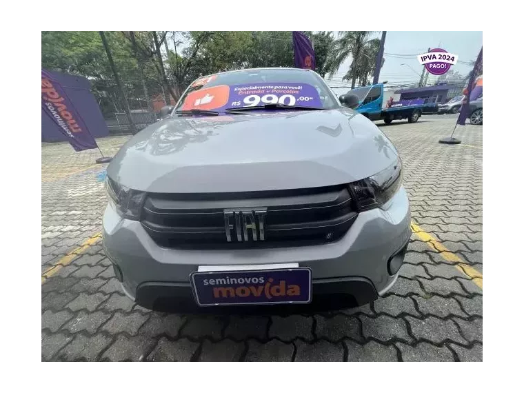 Fiat Mobi Prata 1