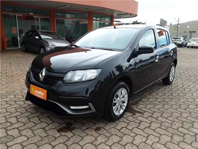 Renault Sandero Preto 8