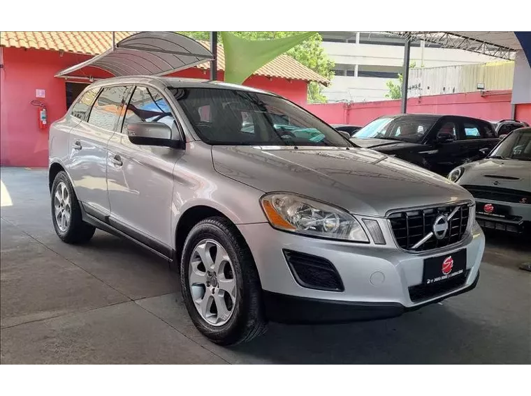 Volvo XC60 Prata 6