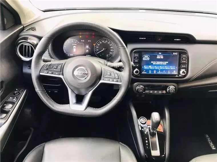 Nissan Kicks Branco 11