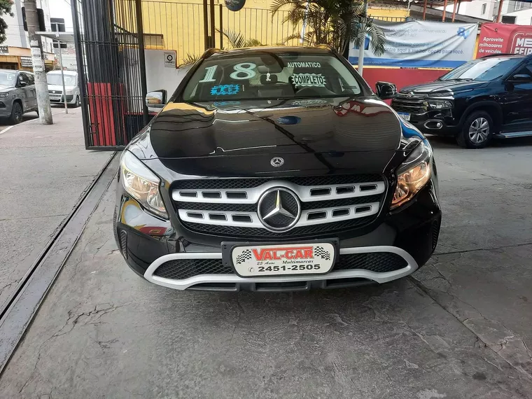 Mercedes-benz GLA 200 Preto 16