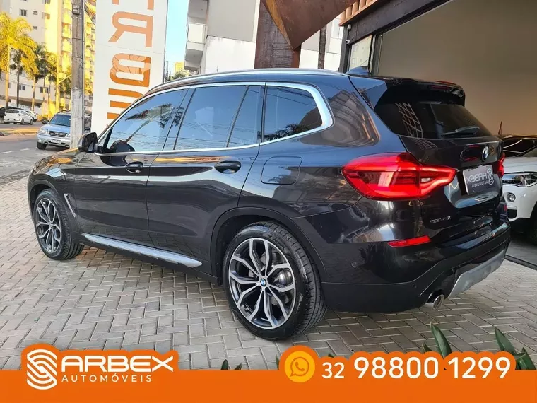 BMW X3 Cinza 16