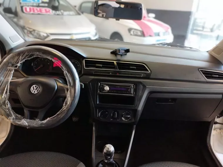 Volkswagen Gol Branco 8