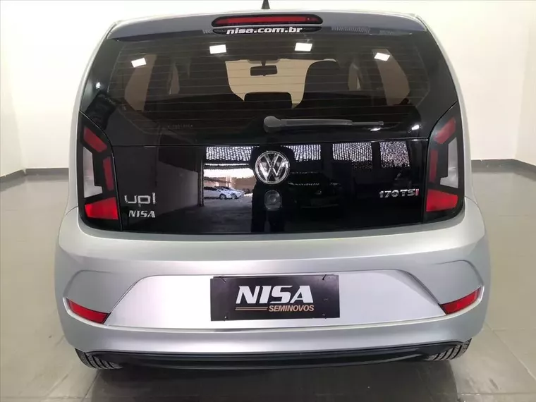 Volkswagen UP Prata 2