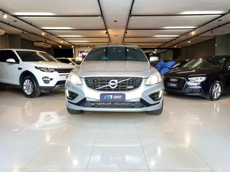 Volvo XC60 Prata 14