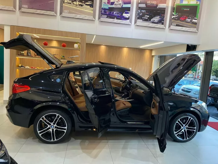 BMW X4 Preto 8