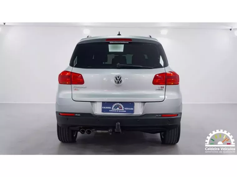 Volkswagen Tiguan Prata 5