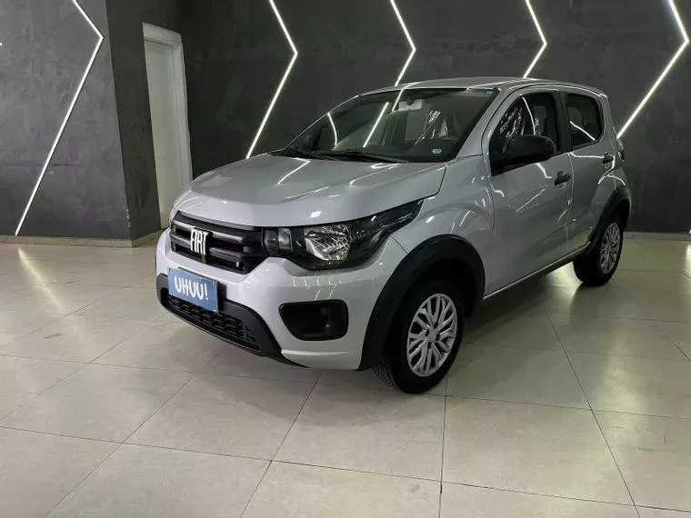 Fiat Mobi Prata 17