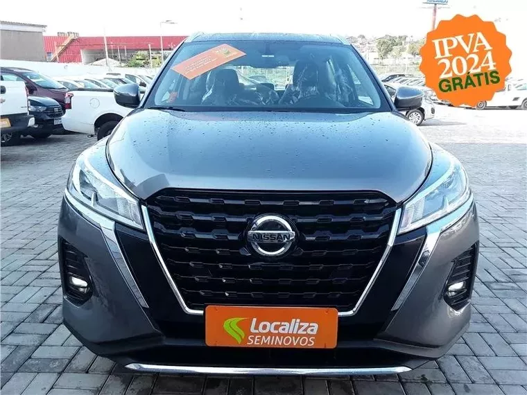 Nissan Kicks Cinza 1