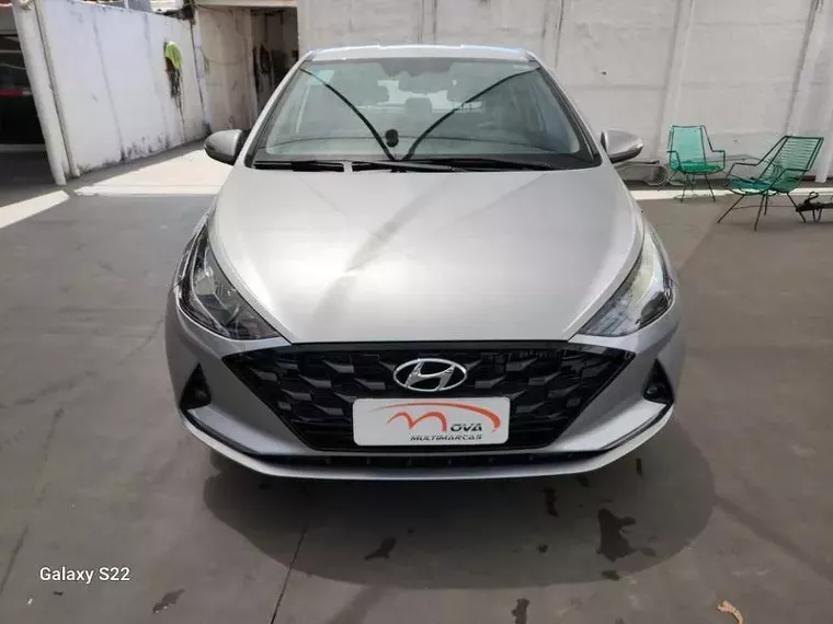 Hyundai HB20 Prata 4