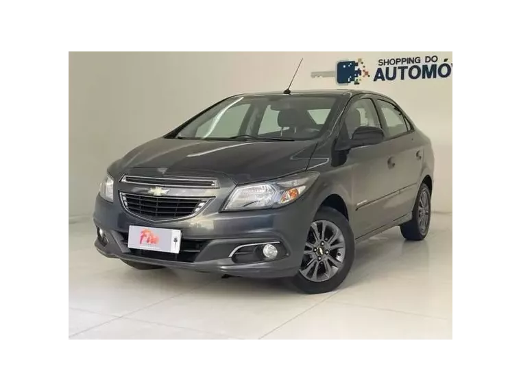 Chevrolet Prisma Cinza 12