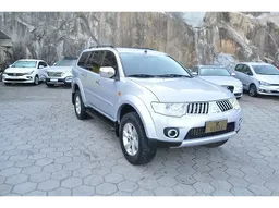 Mitsubishi Pajero Dakar