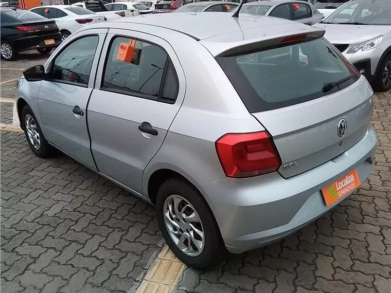 Volkswagen Gol Prata 8