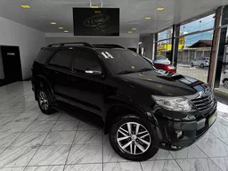 Toyota Hilux SW4