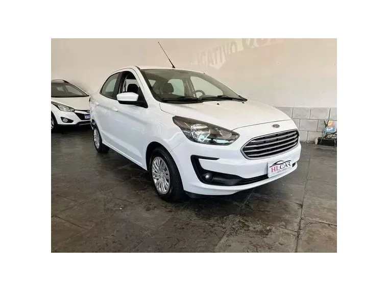 Ford KA Branco 10