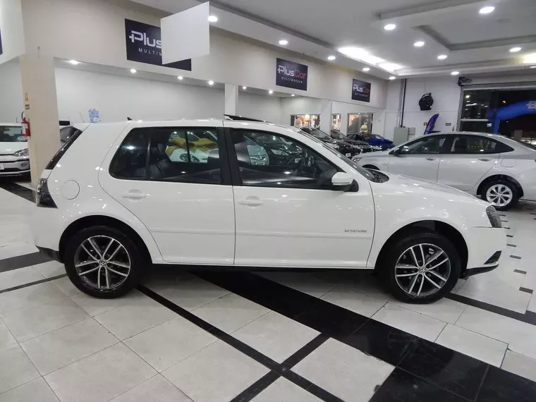 Volkswagen Golf Branco 8