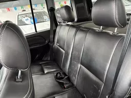 Mitsubishi Pajero TR4