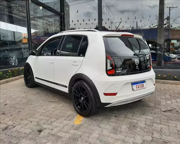 Volkswagen Cross UP Branco 12