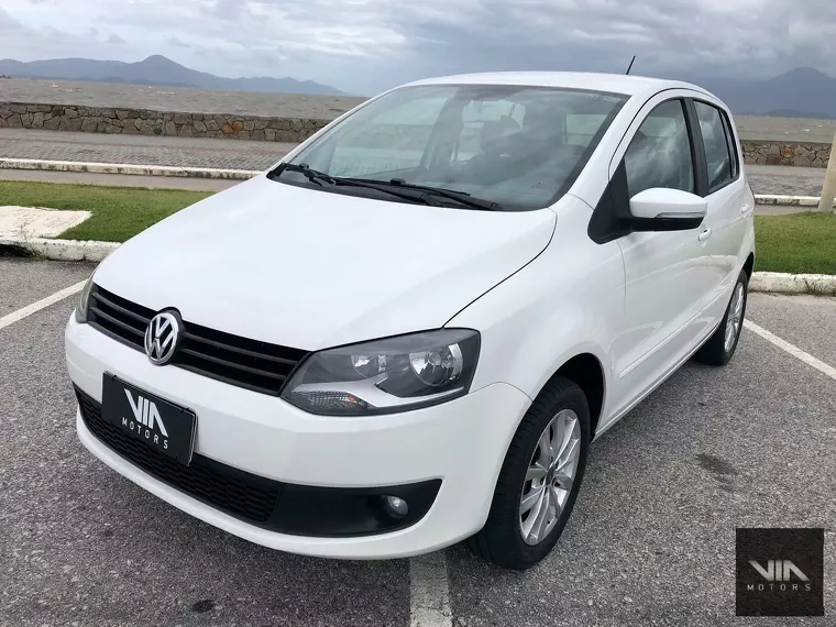 Volkswagen Fox Branco 11